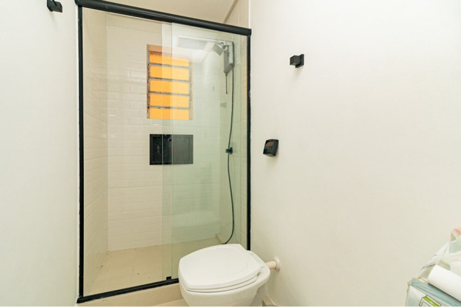 Imagem Imóvel com 1 Quarto à Venda, 61 m² em Navegantes - Porto Alegre Imagem Imóvel com 1 Quarto à Venda, 61 m² em Navegantes - Porto Alegre