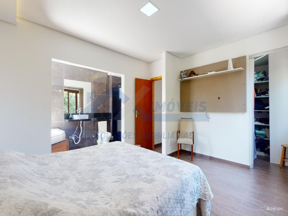 Imagem Sobrado com 4 Quartos à Venda, 600 m² em Guarujá - Porto Alegre Imagem Sobrado com 4 Quartos à Venda, 600 m² em Guarujá - Porto Alegre