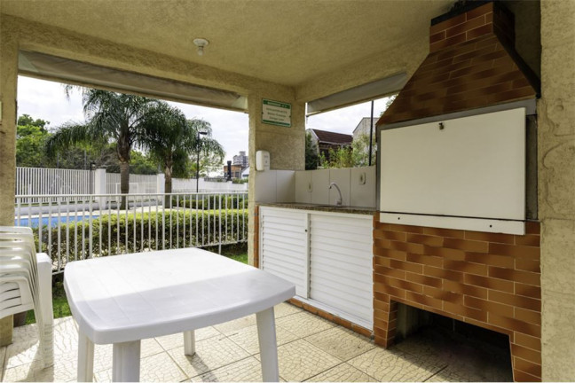 Imagem Imóvel com 2 Quartos à Venda,  em São Sebastião - Porto Alegre