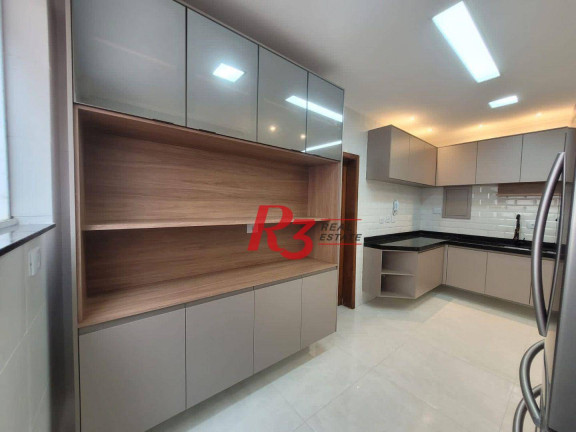 Imagem Casa com 3 Quartos à Venda, 278 m² em Gonzaga - Santos Imagem Casa com 3 Quartos à Venda, 278 m² em Gonzaga - Santos