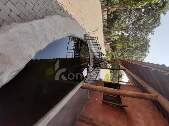 Imagem Chácara com 4 Quartos à Venda, 200 m² em Centro - Paraibuna