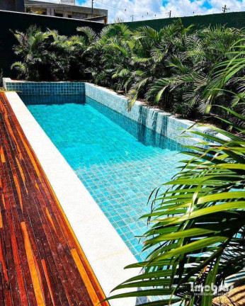Imagem Casa com 4 Quartos à Venda, 220 m² em Cidade Alpha - Eusébio