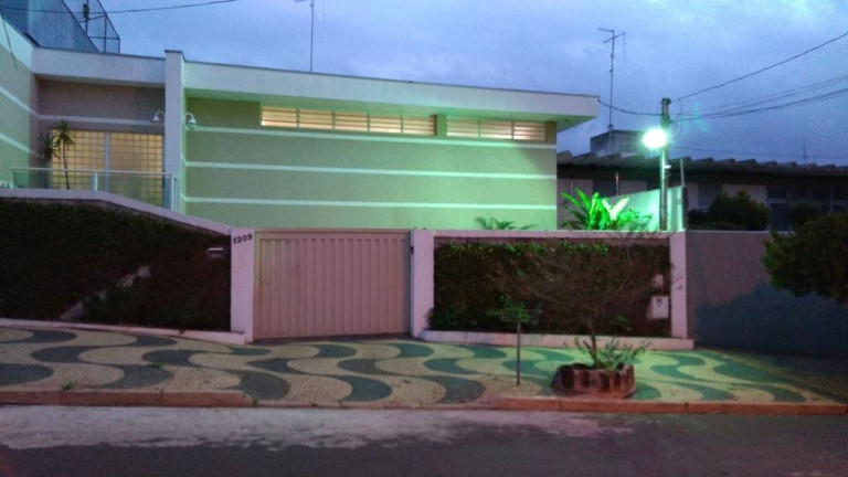 Imagem Casa com 3 Quartos à Venda, 205 m² em Jardim Chapadão - Campinas Imagem Casa com 3 Quartos à Venda, 205 m² em Jardim Chapadão - Campinas