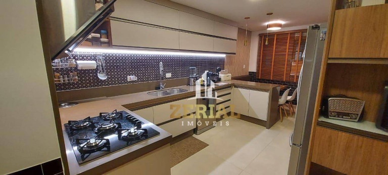 Imagem Sobrado com 4 Quartos à Venda, 400 m² em Campestre - Santo André Imagem Sobrado com 4 Quartos à Venda, 400 m² em Campestre - Santo André