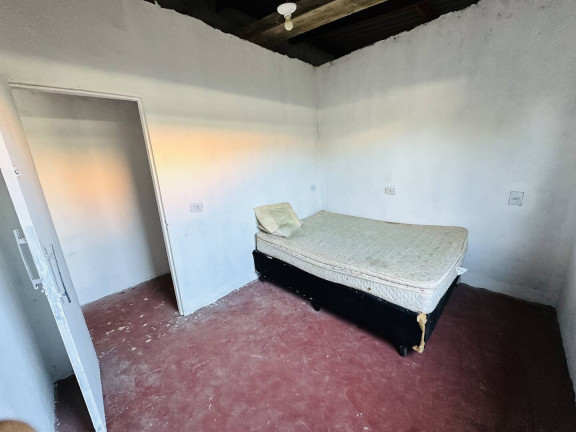 Kitnet com 1 Quarto para Alugar,  em Jardim Botucatu (rubião Júnior) - Botucatu