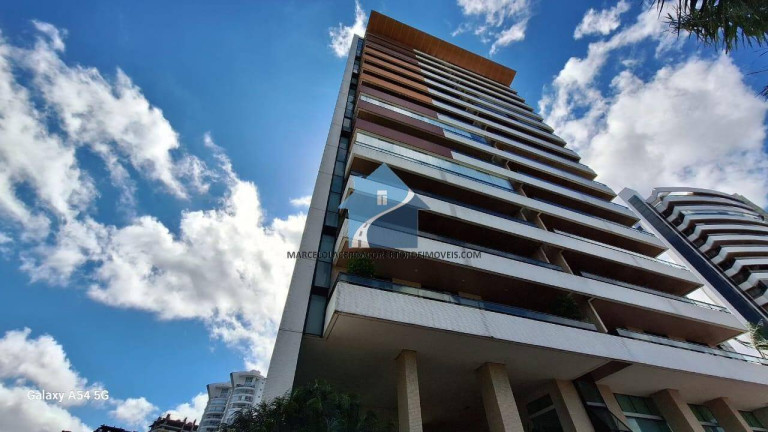 Apartamento com 3 Quartos para Alugar, 180 m² em Ponta Negra - Manaus