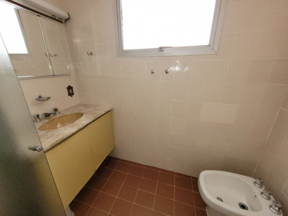 Imagem Apartamento com 4 Quartos à Venda, 250 m² em Pitangueiras - Guarujá Imagem Apartamento com 4 Quartos à Venda, 250 m² em Pitangueiras - Guarujá