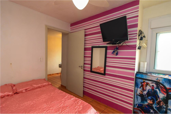 Imagem Imóvel com 2 Quartos à Venda, em Hípica - Porto Alegre Imagem Imóvel com 2 Quartos à Venda, em Hípica - Porto Alegre