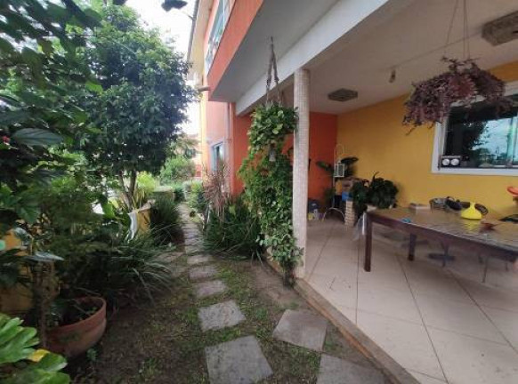 Imagem Casa de Condomínio com 4 Quartos à Venda, 232 m² em Peró - Cabo Frio Imagem Casa de Condomínio com 4 Quartos à Venda, 232 m² em Peró - Cabo Frio