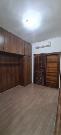 Imagem Sobrado com 3 Quartos à Venda, em Anhangabaú - Jundiaí Imagem Sobrado com 3 Quartos à Venda, em Anhangabaú - Jundiaí