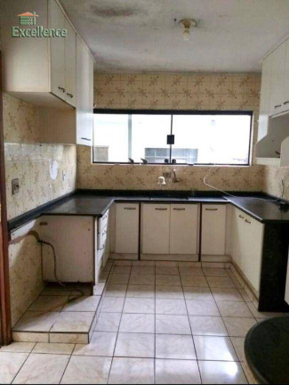 Imagem Sobrado com 3 Quartos à Venda, 215 m² em Vila Floresta - Santo André Imagem Sobrado com 3 Quartos à Venda, 215 m² em Vila Floresta - Santo André