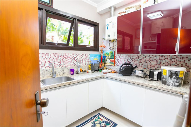 Imagem Casa com 4 Quartos à Venda, 400 m² em Jardim Planalto - Porto Alegre Imagem Casa com 4 Quartos à Venda, 400 m² em Jardim Planalto - Porto Alegre