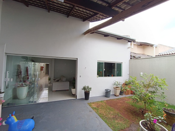 Imagem Casa com 3 Quartos à Venda, 180 m² em Bairro Cardoso - Aparecida De Goiania Imagem Casa com 3 Quartos à Venda, 180 m² em Bairro Cardoso - Aparecida De Goiania