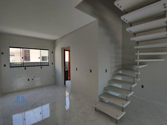 Sobrado com 2 Quartos à Venda, 87 m² em Bela Vista - Palhoça