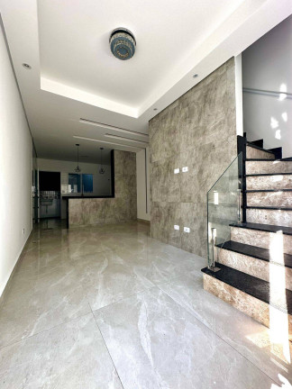 Imagem Casa com 2 Quartos à Venda, 63 m² em Canto Do Forte - Praia Grande Imagem Casa com 2 Quartos à Venda, 63 m² em Canto Do Forte - Praia Grande