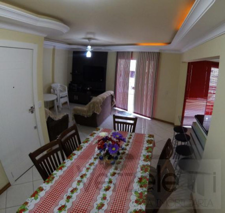 Imagem Apartamento com 3 Quartos para Temporada, 180 m² em Meia Praia - Itapema