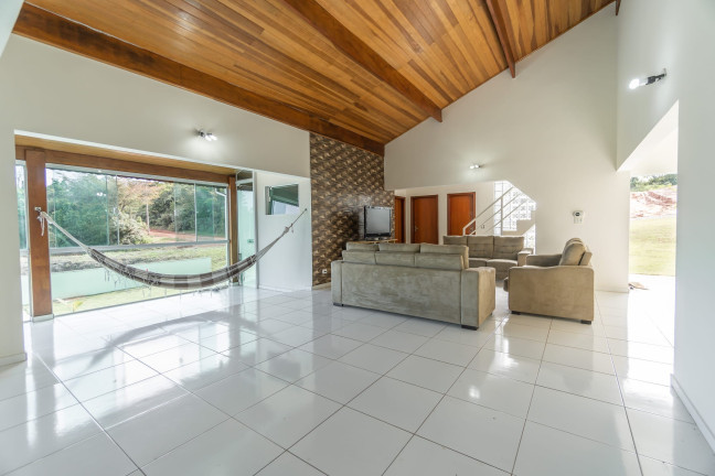 Imagem Sobrado com 5 Quartos à Venda, 352 m² em Ninho Verde Ii - Pardinho Imagem Sobrado com 5 Quartos à Venda, 352 m² em Ninho Verde Ii - Pardinho