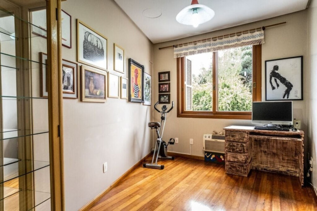 Imagem Cobertura com 3 Quartos à Venda, 279 m² em Petrópolis - Porto Alegre Imagem Cobertura com 3 Quartos à Venda, 279 m² em Petrópolis - Porto Alegre