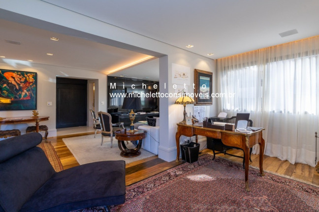 Imagem Apartamento com 4 Quartos à Venda, 260 m² em Real Parque - São Paulo Imagem Apartamento com 4 Quartos à Venda, 260 m² em Real Parque - São Paulo