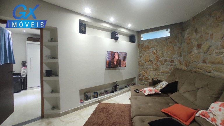 Imagem Casa com 5 Quartos à Venda, 150 m² em Veneza - Ribeirão Das Neves