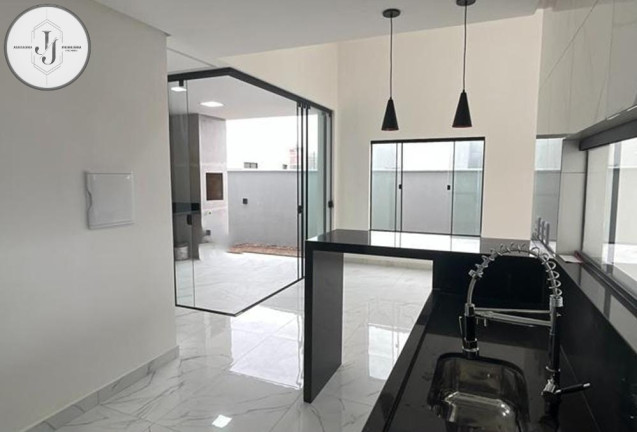 Imagem Casa com 3 Quartos para Alugar ou Temporada, 124 m² em Cajupiranga - Parnamirim Imagem Casa com 3 Quartos para Alugar ou Temporada, 124 m² em Cajupiranga - Parnamirim