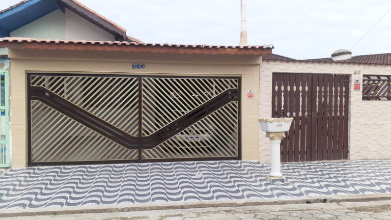 Imagem Casa com 3 Quartos à Venda, 210 m² em Centro - Mongaguá Imagem Casa com 3 Quartos à Venda, 210 m² em Centro - Mongaguá