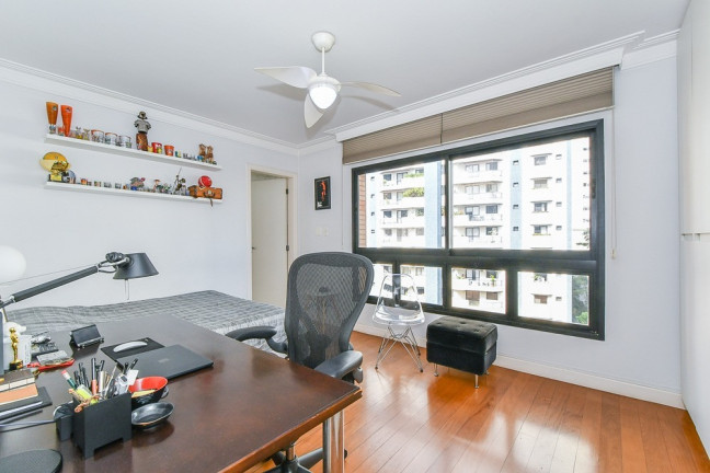 Imagem Imóvel com 3 Quartos à Venda, 247 m² em Vila Suzana - São Paulo Imagem Imóvel com 3 Quartos à Venda, 247 m² em Vila Suzana - São Paulo