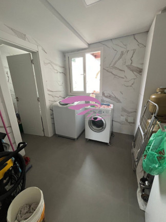 Imagem Casa com 4 Quartos à Venda, 463 m² em Boa Vista - Curitiba Imagem Casa com 4 Quartos à Venda, 463 m² em Boa Vista - Curitiba