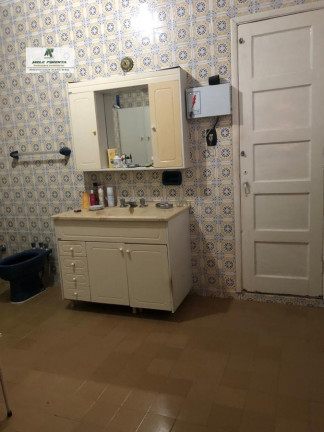 Imagem Casa com 3 Quartos à Venda, 333 m² em Gonzaga - Santos Imagem Casa com 3 Quartos à Venda, 333 m² em Gonzaga - Santos