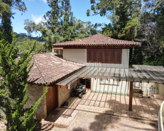 Imagem Casa com 4 Quartos à Venda, 405 m² em Região Do Vale Encantado - Campos Do Jordão Imagem Casa com 4 Quartos à Venda, 405 m² em Região Do Vale Encantado - Campos Do Jordão