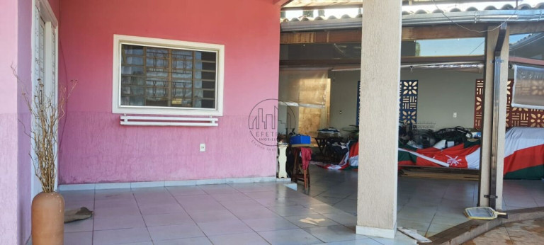 Imagem Casa com 2 Quartos à Venda, 240 m² em Setor Habitacional Arniqueira (águas Claras) - Brasília Imagem Casa com 2 Quartos à Venda, 240 m² em Setor Habitacional Arniqueira (águas Claras) - Brasília