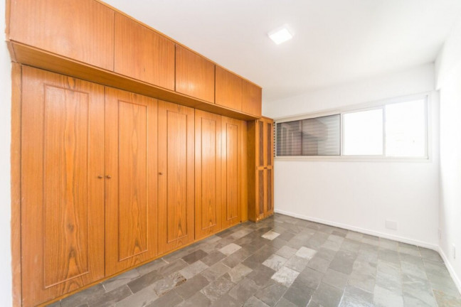 Imagem Imóvel com 3 Quartos à Venda, 121 m² em Itaim Bibi - São Paulo Imagem Imóvel com 3 Quartos à Venda, 121 m² em Itaim Bibi - São Paulo