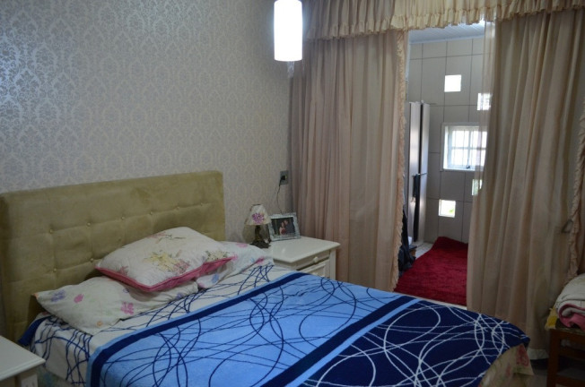 Imagem Casa com 3 Quartos à Venda, 113 m² em Harmonia - Canoas Imagem Casa com 3 Quartos à Venda, 113 m² em Harmonia - Canoas