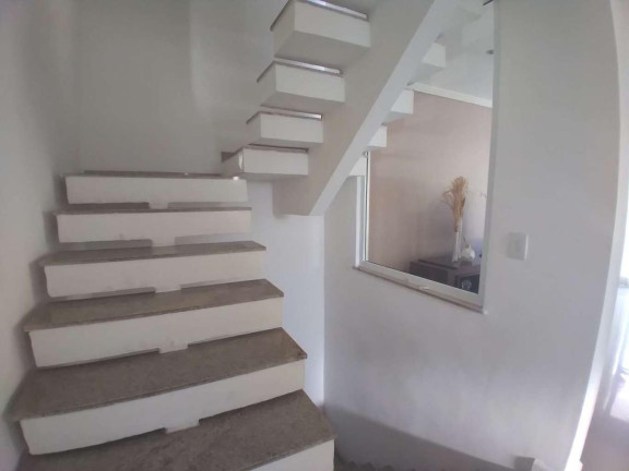 Imagem Casa com 3 Quartos à Venda, 248 m² em Vila Valqueire - Rio De Janeiro