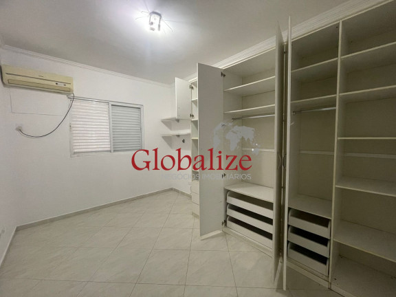 Imagem Casa com 3 Quartos à Venda, 330 m² em Embaré - Santos Imagem Casa com 3 Quartos à Venda, 330 m² em Embaré - Santos