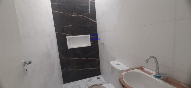 Imagem Casa com 2 Quartos à Venda, 42 m² em Tatuquara - Curitiba