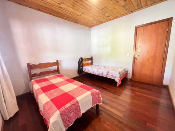 Imagem Chácara com 4 Quartos à Venda, 1 m² em Correia De Almeida - Barbacena Imagem Chácara com 4 Quartos à Venda, 1 m² em Correia De Almeida - Barbacena