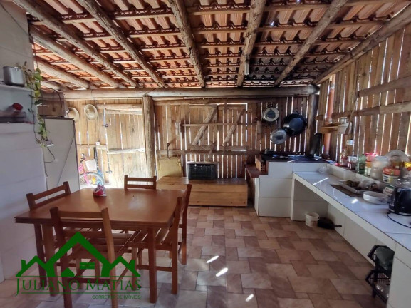 Imagem Casa com 5 Quartos à Venda, 250 m² em Costeira - Balneário Barra Do Sul Imagem Casa com 5 Quartos à Venda, 250 m² em Costeira - Balneário Barra Do Sul