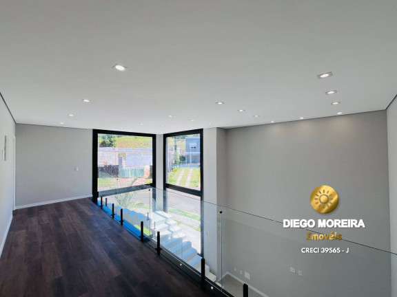 Imagem Casa com 3 Quartos à Venda, 402 m² em Chácaras Maringá - Atibaia Imagem Casa com 3 Quartos à Venda, 402 m² em Chácaras Maringá - Atibaia