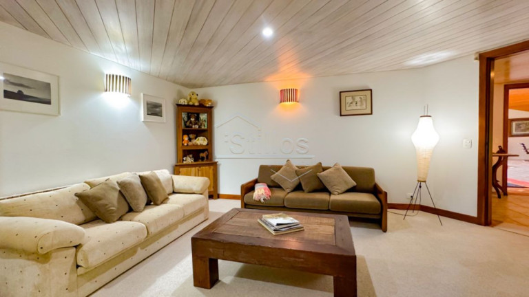 Imagem Casa de Condomínio com 8 Quartos à Venda, 1.140 m² em Capivari - Campos Do Jordão Imagem Casa de Condomínio com 8 Quartos à Venda, 1.140 m² em Capivari - Campos Do Jordão