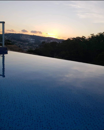 Imagem Casa com 3 Quartos à Venda, 270 m² em Cotia Imagem Casa com 3 Quartos à Venda, 270 m² em Cotia