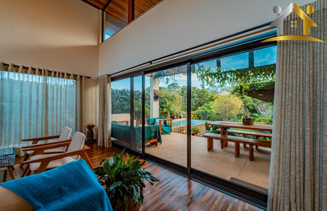 Imagem Casa de Condomínio com 3 Quartos à Venda, 338 m² em Granja Viana - Cotia Imagem Casa de Condomínio com 3 Quartos à Venda, 338 m² em Granja Viana - Cotia
