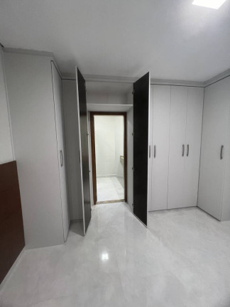 Imagem Casa com 3 Quartos à Venda, 210 m² em Parque Das Nações - Santo André Imagem Casa com 3 Quartos à Venda, 210 m² em Parque Das Nações - Santo André