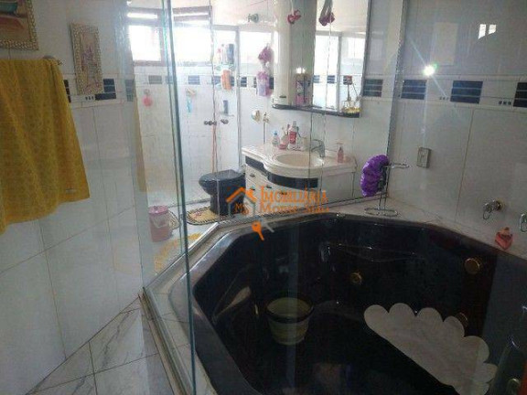 Imagem Sobrado com 3 Quartos à Venda, 350 m² em Parque Renato Maia - Guarulhos Imagem Sobrado com 3 Quartos à Venda, 350 m² em Parque Renato Maia - Guarulhos