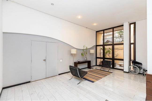 Imagem Imóvel com 4 Quartos à Venda, 155 m² em Moema - São Paulo Imagem Imóvel com 4 Quartos à Venda, 155 m² em Moema - São Paulo