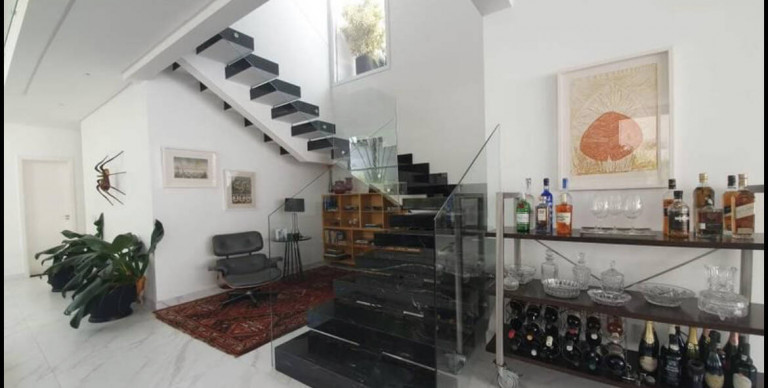 Imagem Casa de Condomínio com 5 Quartos à Venda, 330 m² em Alphaville - Santana De Parnaíba Imagem Casa de Condomínio com 5 Quartos à Venda, 330 m² em Alphaville - Santana De Parnaíba