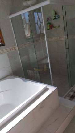 Imagem Casa com 4 Quartos à Venda, 300 m² em Parque Nova Jandira - Jandira Imagem Casa com 4 Quartos à Venda, 300 m² em Parque Nova Jandira - Jandira