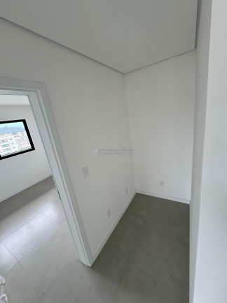 Imagem Apartamento com 2 Quartos para Alugar, 85 m² em Centro - Camboriú