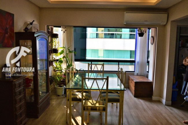 Apartamento com 3 Quartos à Venda, 100 m² em Centro - Balneário Camboriú