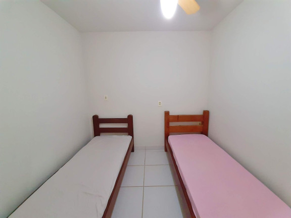 Imagem Imóvel com 3 Quartos à Venda, 390 m²